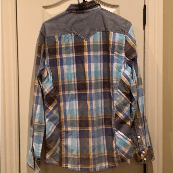 BKE - Picture 4 of 4